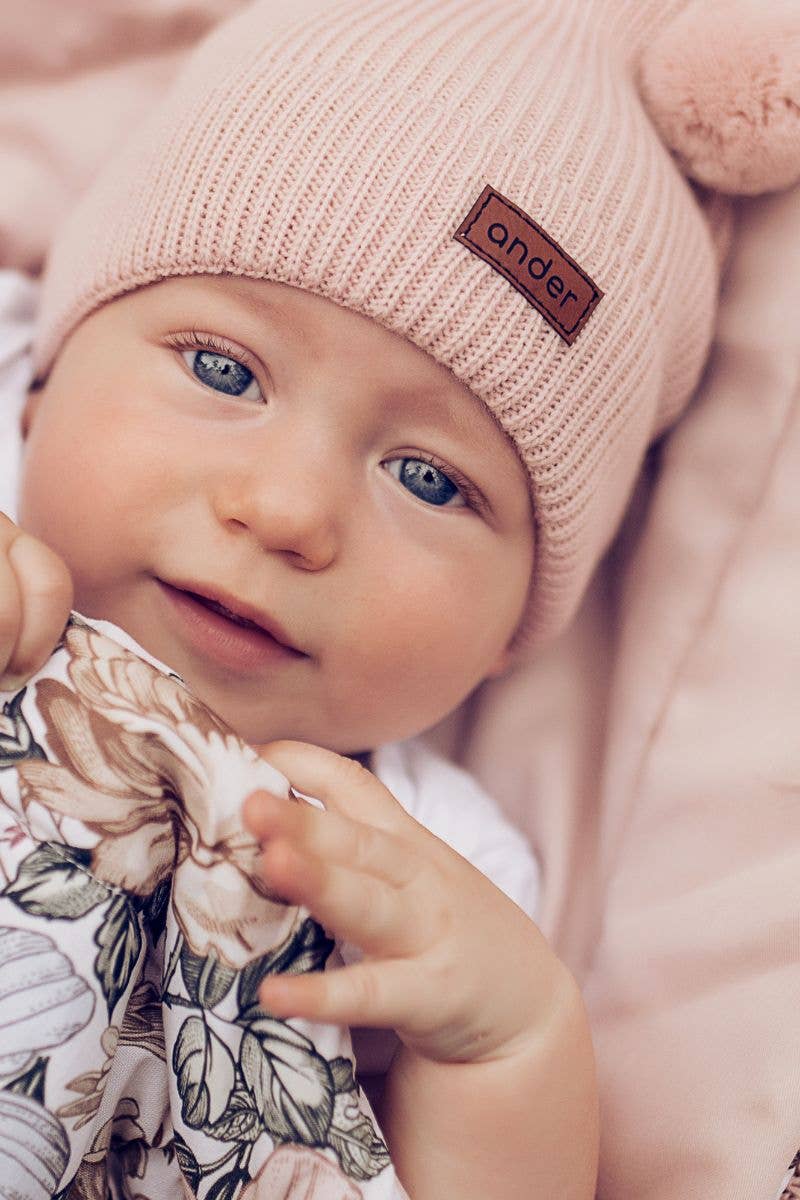 Ander - TEDDY 100% merinó gyapjú babasapka pompommal- Rózsaszín