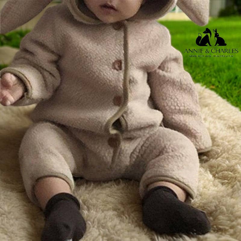 Annie & Charles - Nyuszis polár overál: Fehér