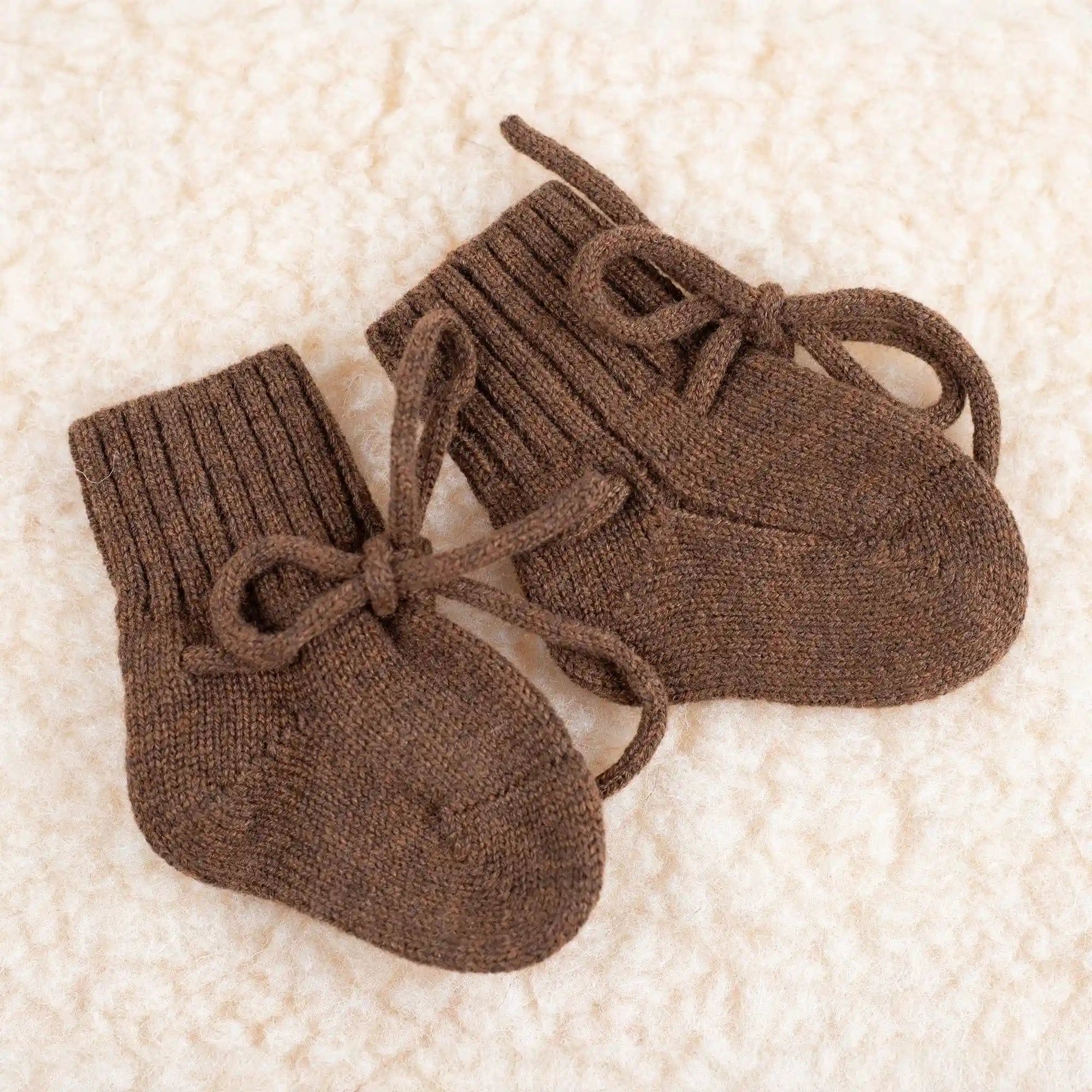 Lille Barn Merino babazokni