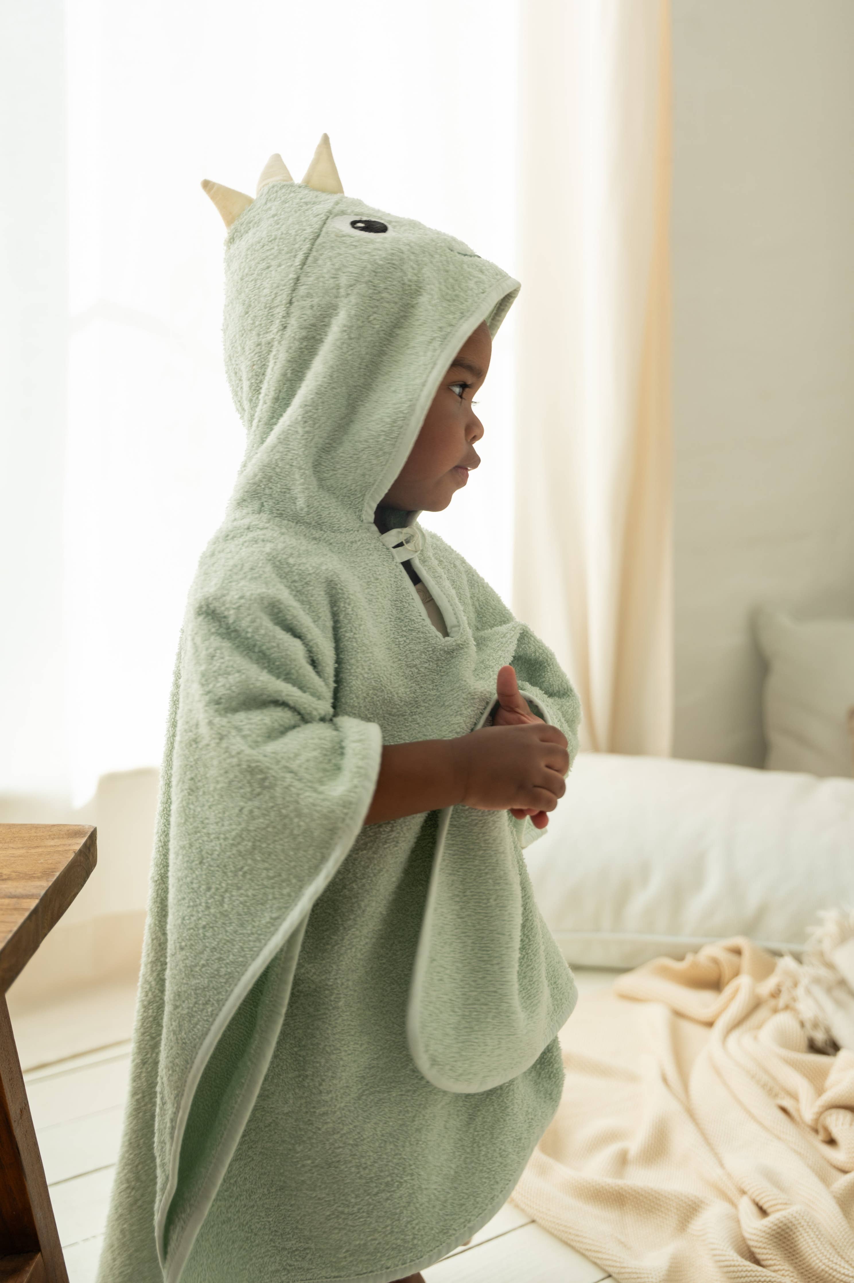 Liliput - Dínós baba fürdőponcsó 0-12 hónapos korig ajánlott